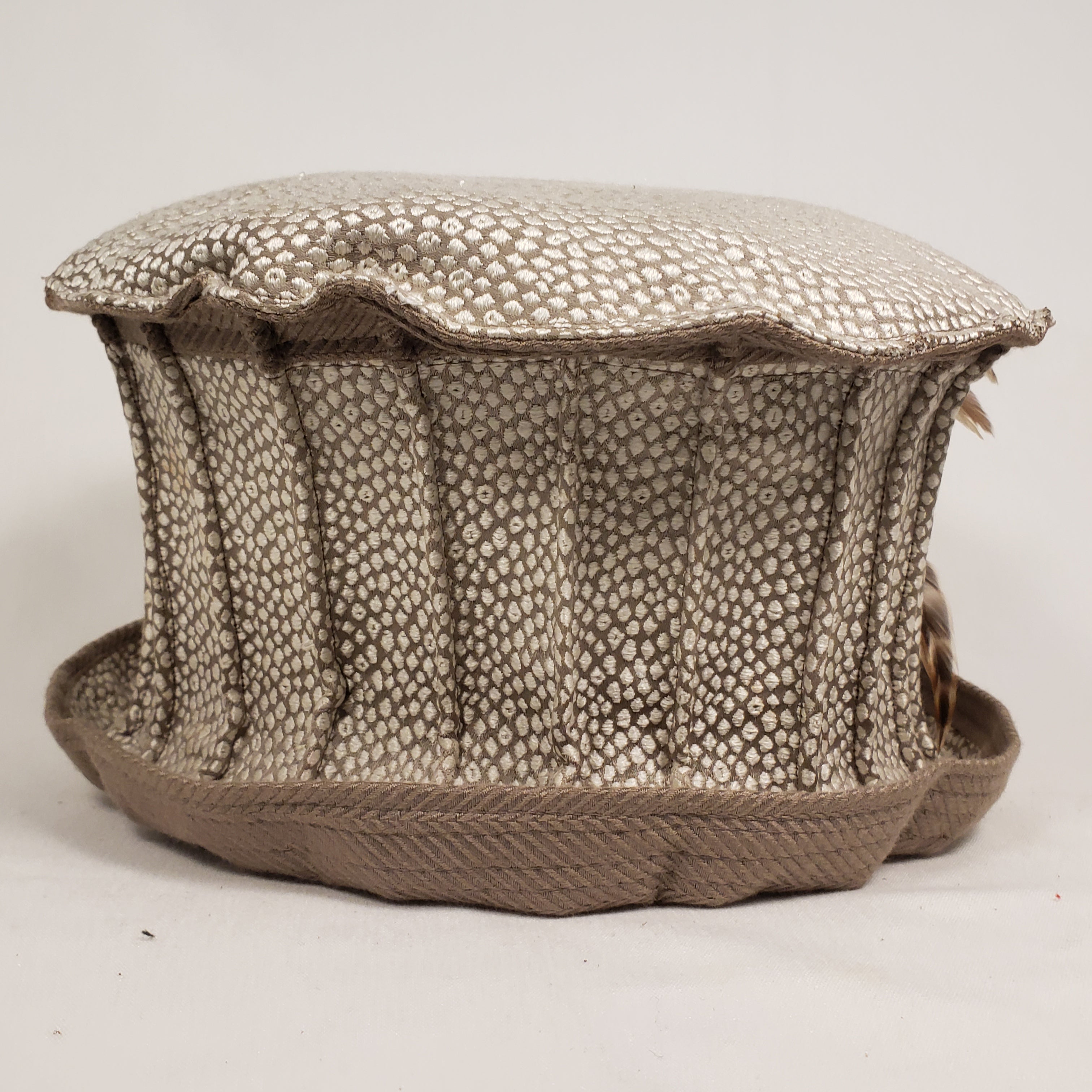 Beige & Cream Short Brim Hat (Back)