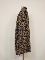 Load image into Gallery viewer, Beige Cheeta Cardigan
