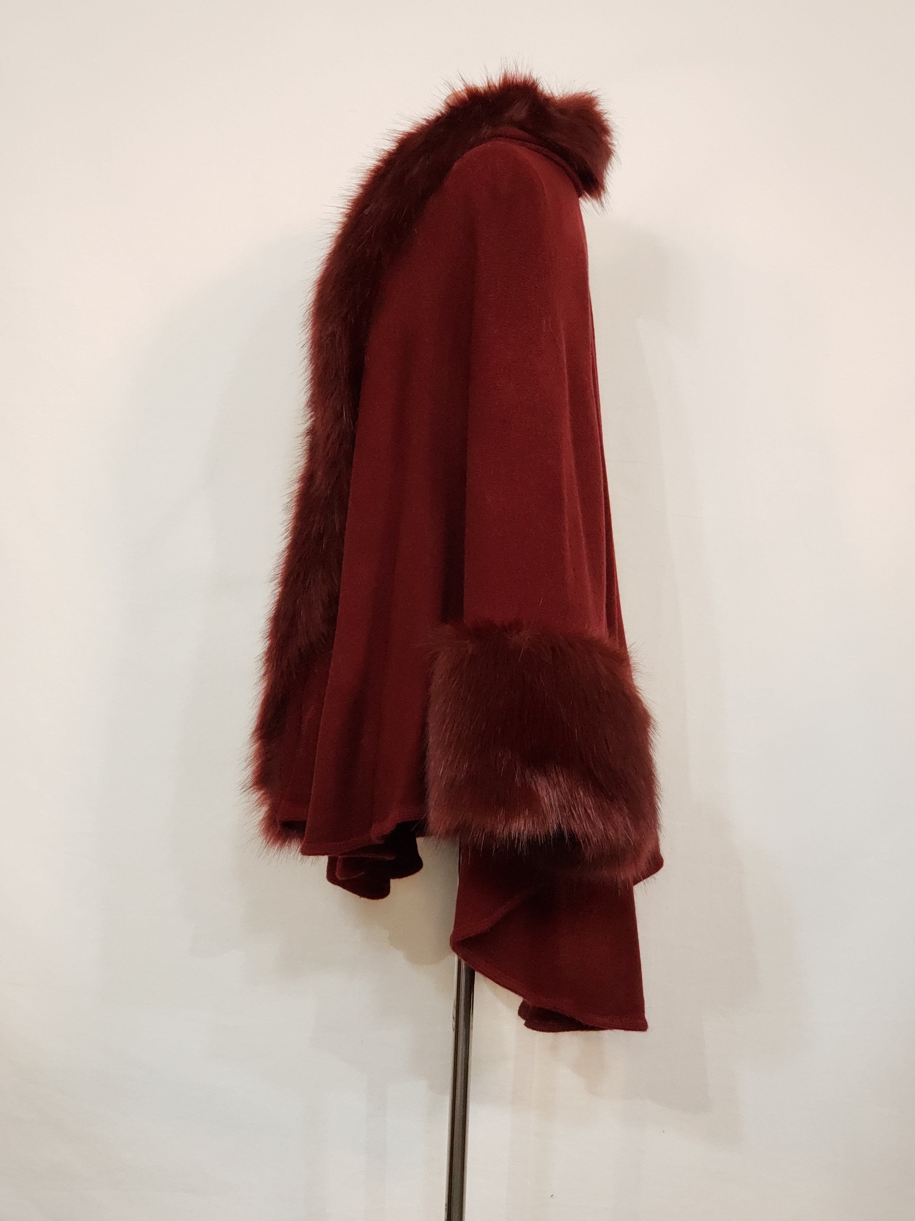 Wine Fashion Fur Sweater