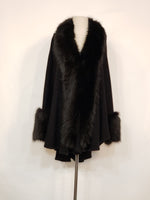 Load image into Gallery viewer, Black Fashion Fur Sweater
