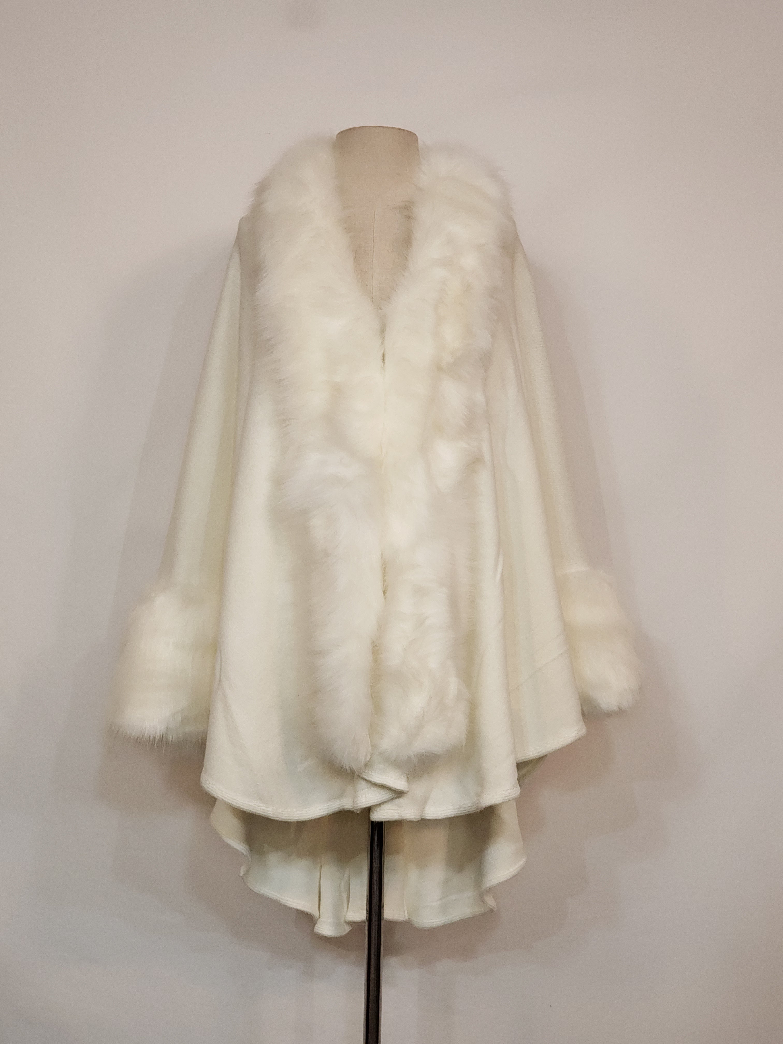 White Fashion Fur Sweater