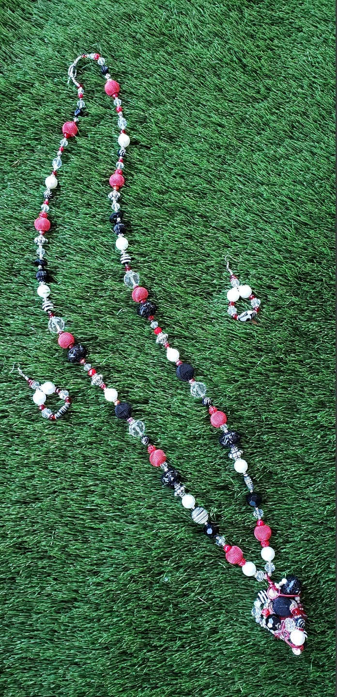 RED & BLACK Beaded Body Wrap Necklace & Earring Set.